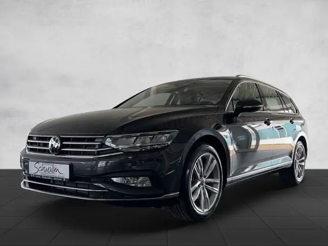 Photo 1 : Volkswagen Passat 2022 Petrol