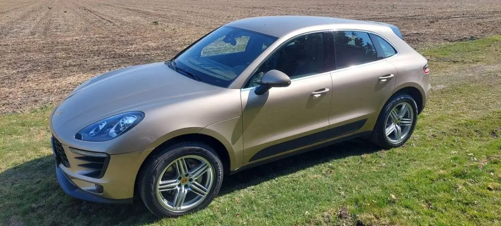 Photo 1 : Porsche Macan 2015 Essence