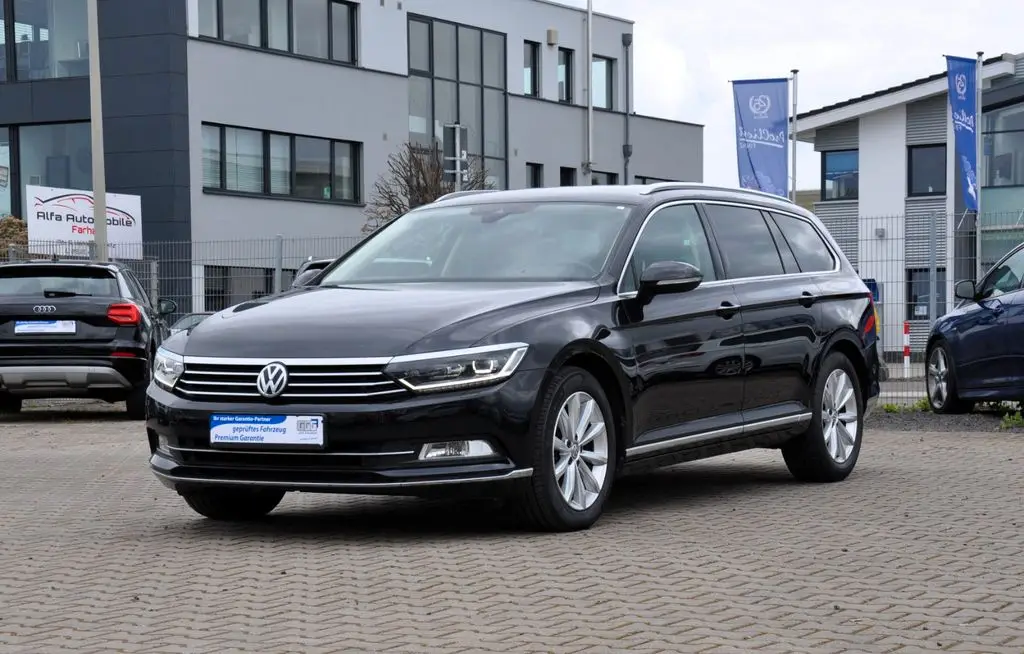 Photo 1 : Volkswagen Passat 2018 Diesel