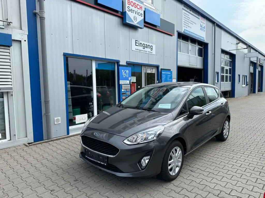 Photo 1 : Ford Fiesta 2018 Petrol