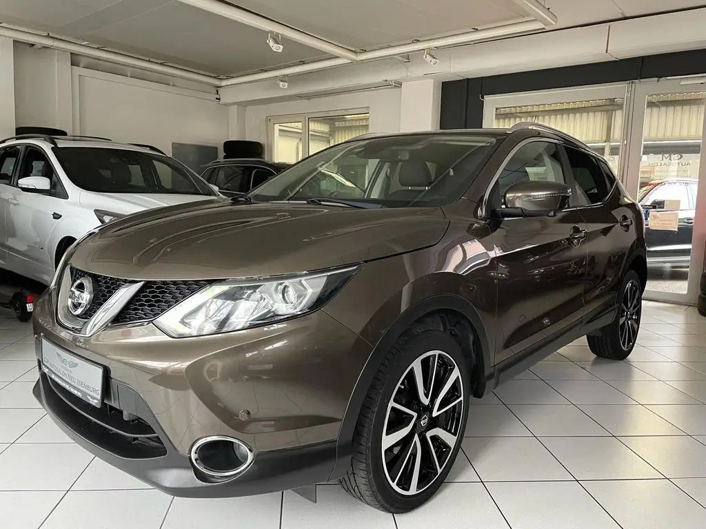 Photo 1 : Nissan Qashqai 2015 Diesel