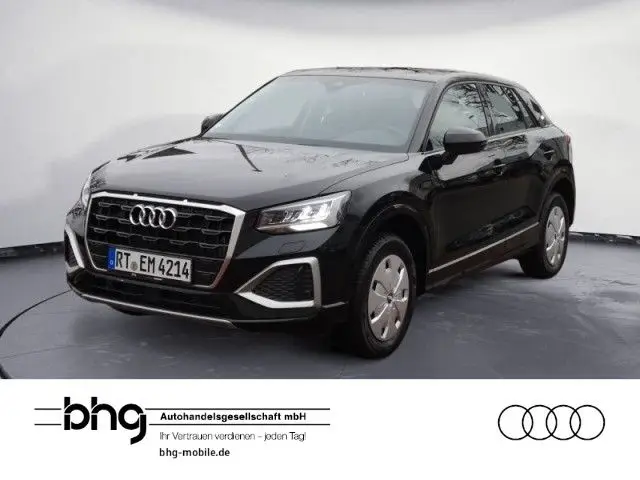 Photo 1 : Audi Q2 2023 Petrol