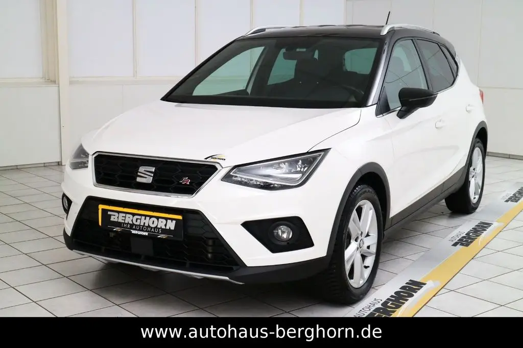 Photo 1 : Seat Arona 2020 Petrol