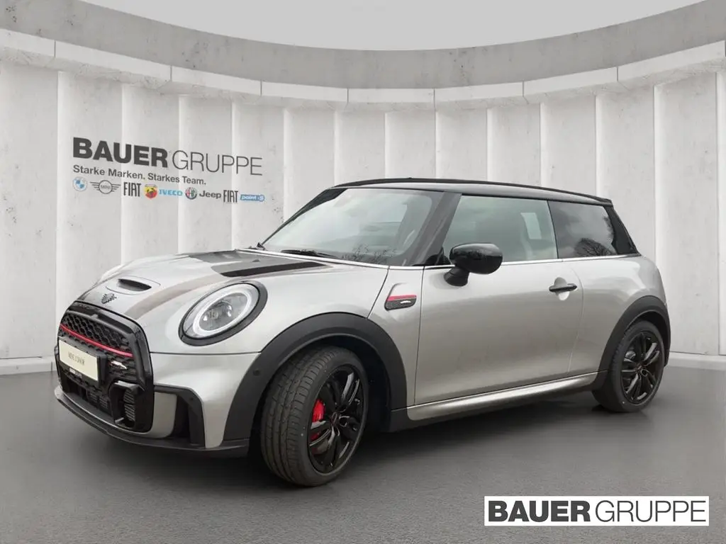 Photo 1 : Mini John Cooper Works 2024 Petrol