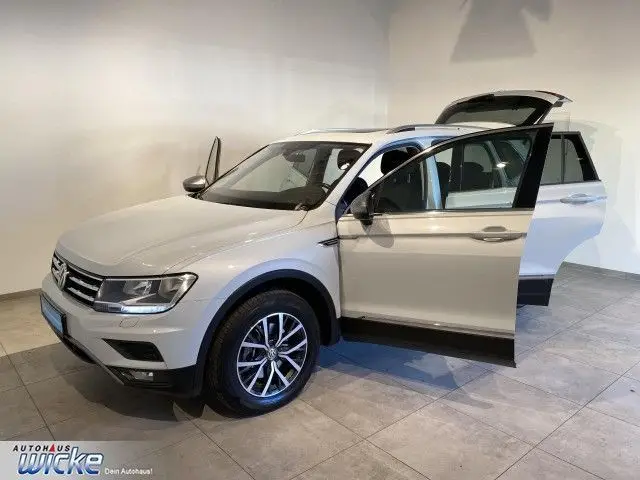 Photo 1 : Volkswagen Tiguan 2018 Diesel