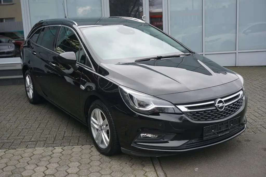 Photo 1 : Opel Astra 2019 Diesel