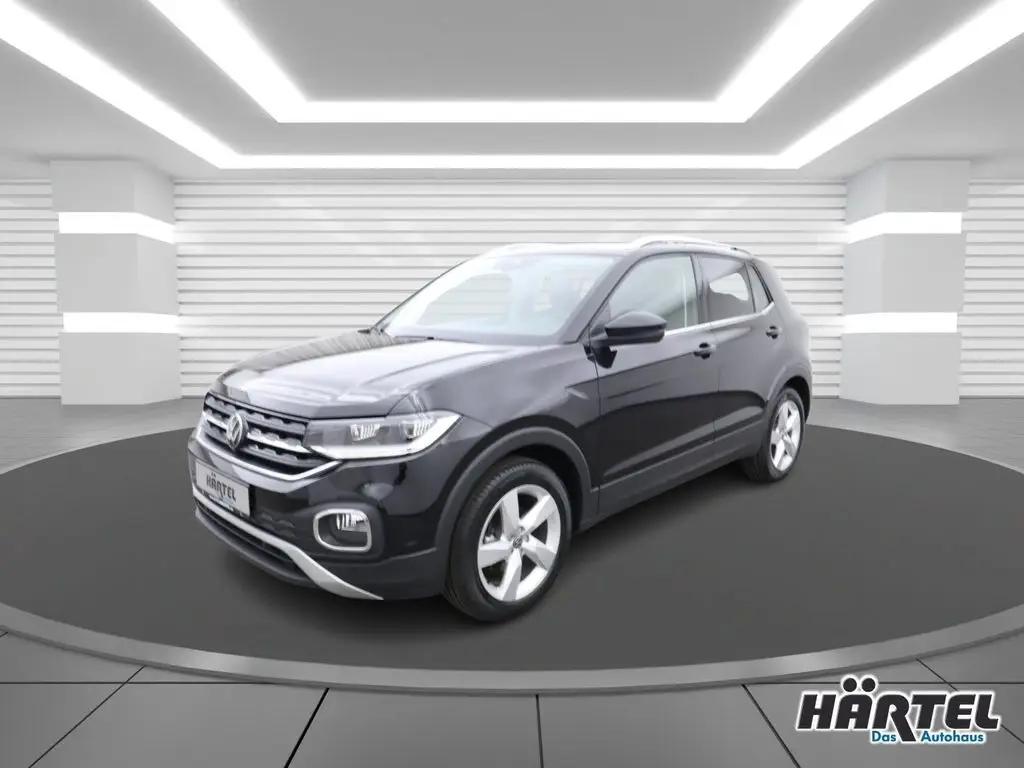 Photo 1 : Volkswagen T-cross 2024 Petrol