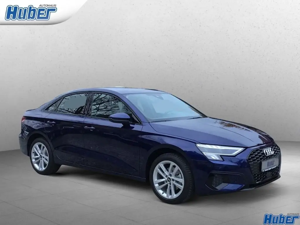 Photo 1 : Audi A3 2023 Petrol