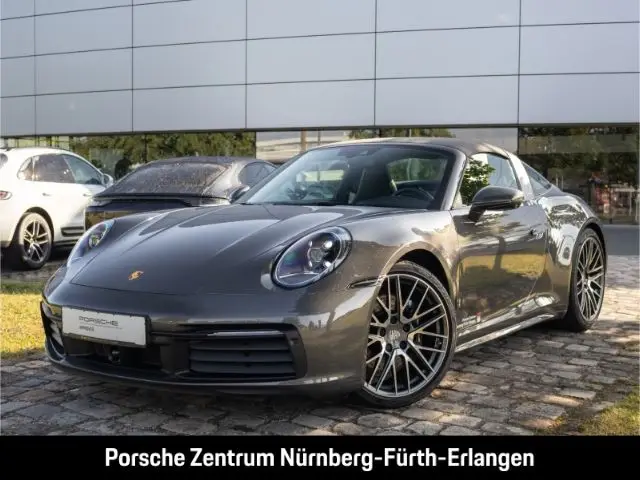 Photo 1 : Porsche 992 2024 Petrol