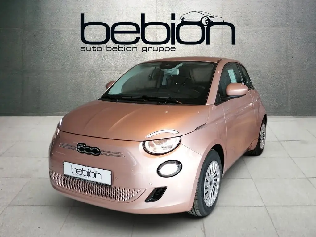 Photo 1 : Fiat 500 2024 Non renseigné