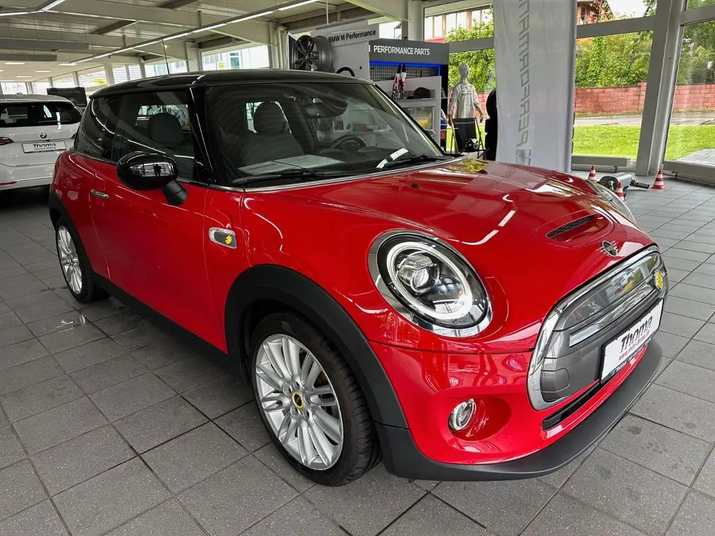 Photo 1 : Mini Cooper 2021 Non renseigné