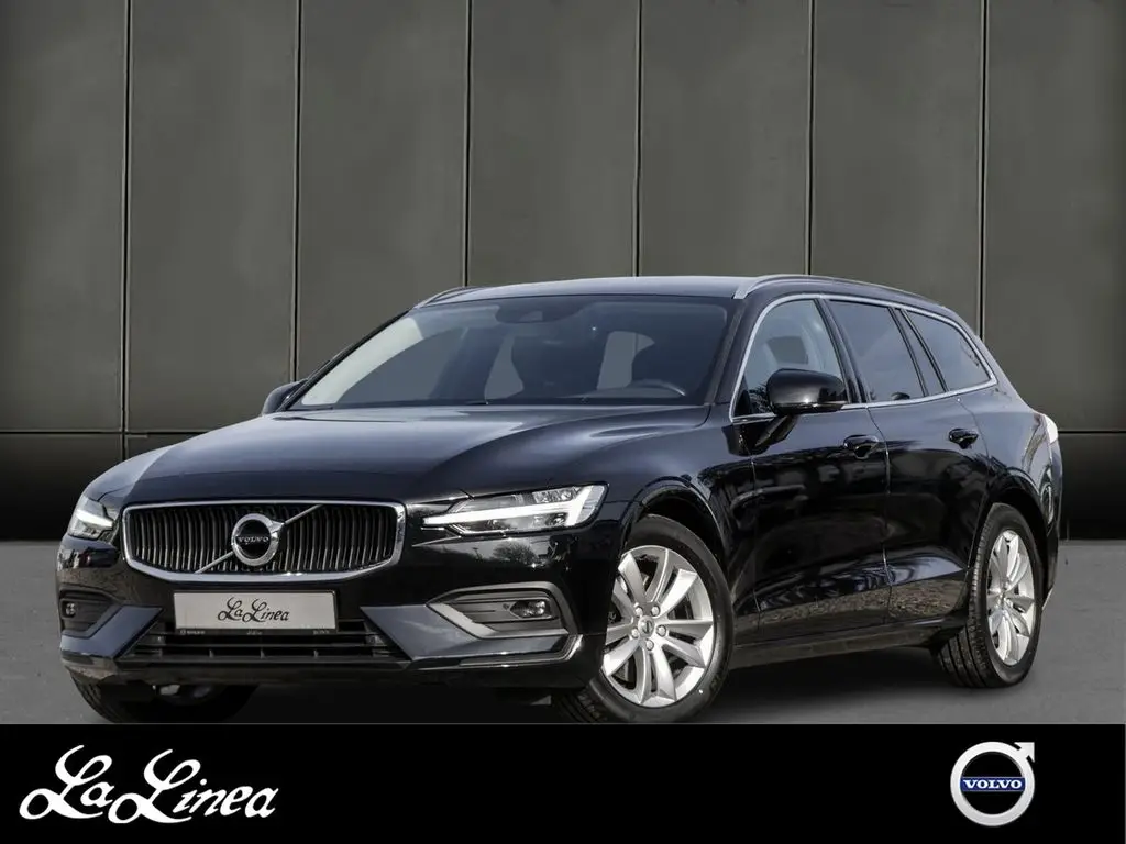 Photo 1 : Volvo V60 2020 Essence