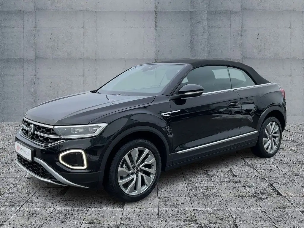 Photo 1 : Volkswagen T-roc 2024 Essence