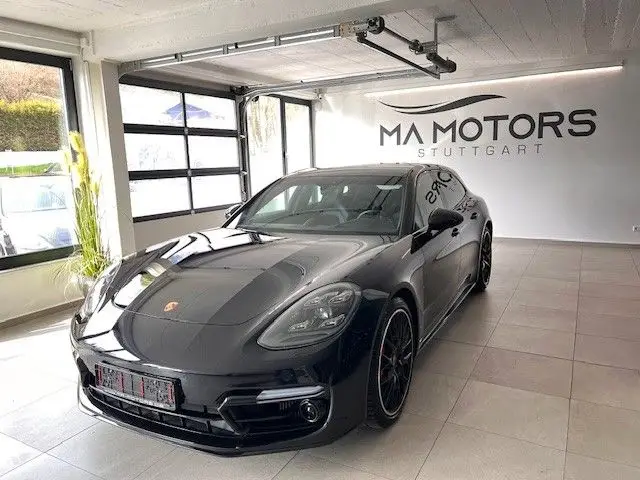 Photo 1 : Porsche Panamera 2020 Essence