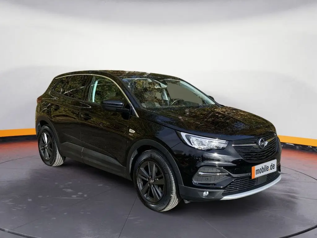 Photo 1 : Opel Grandland 2020 Essence