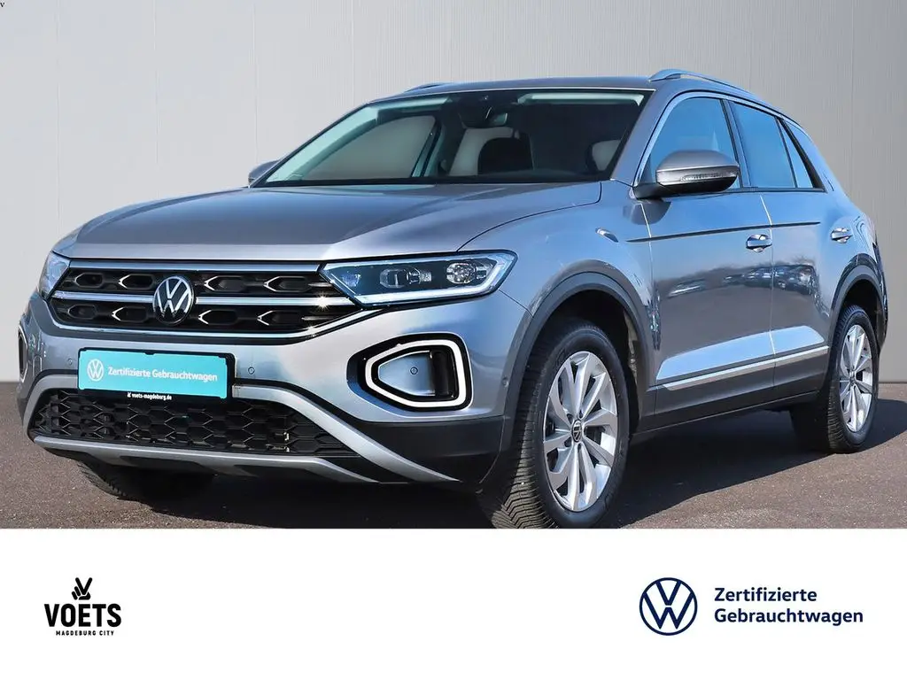 Photo 1 : Volkswagen T-roc 2023 Petrol