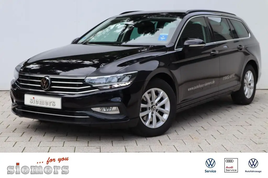 Photo 1 : Volkswagen Passat 2023 Diesel