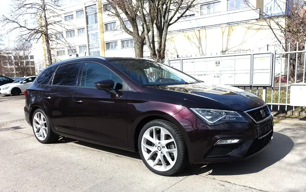 Photo 1 : Seat Leon 2018 Petrol