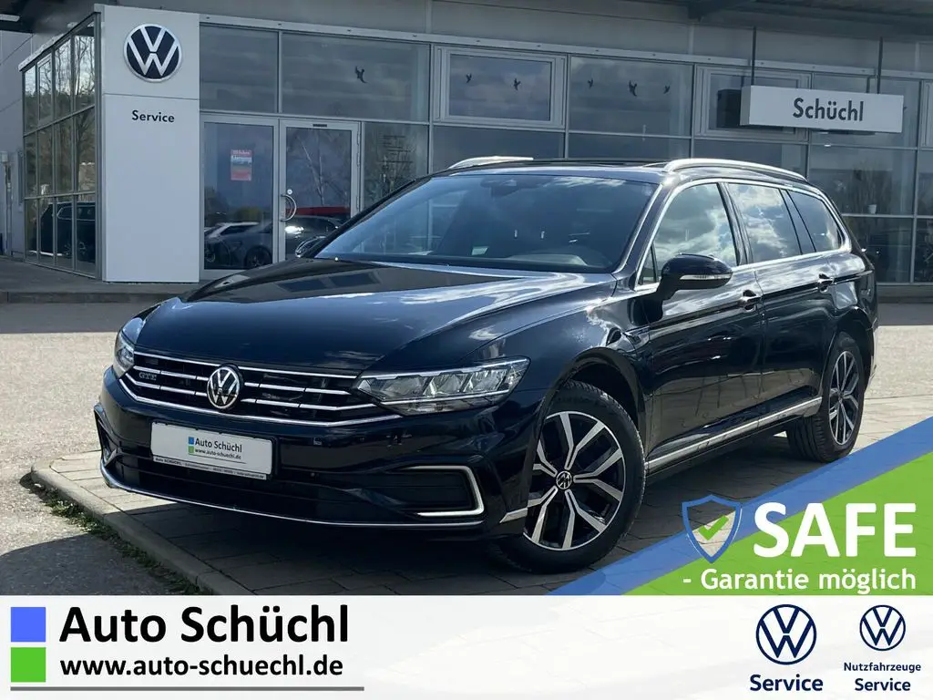 Photo 1 : Volkswagen Passat 2020 Hybrid