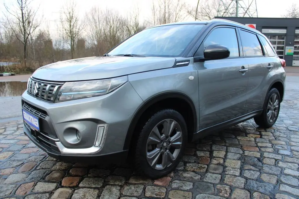 Photo 1 : Suzuki Vitara 2020 Petrol