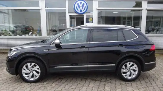 Photo 1 : Volkswagen Tiguan 2022 Essence