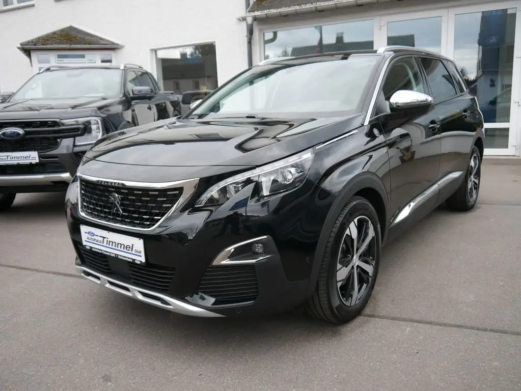 Photo 1 : Peugeot 5008 2020 Diesel