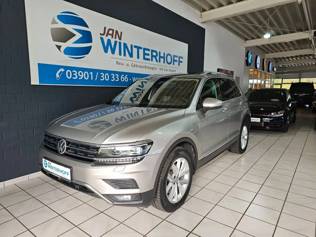 Photo 1 : Volkswagen Tiguan 2017 Petrol