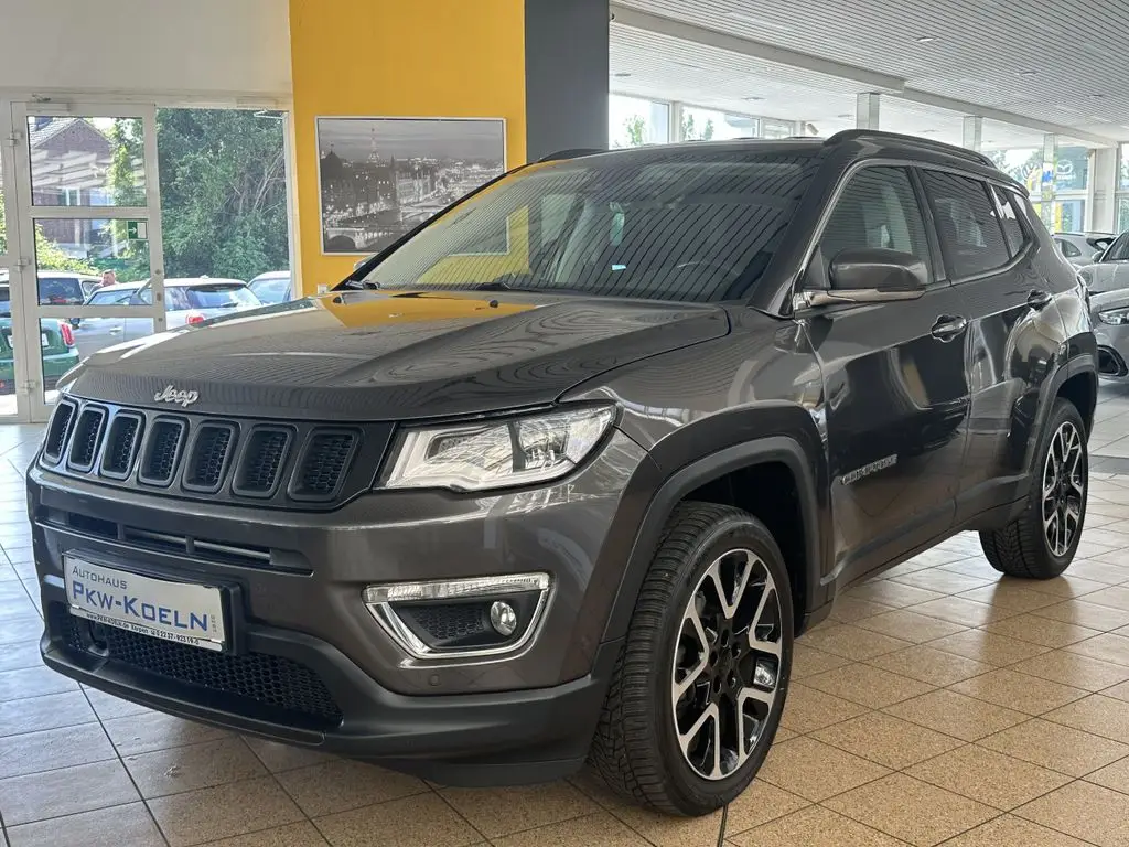 Photo 1 : Jeep Compass 2018 Diesel