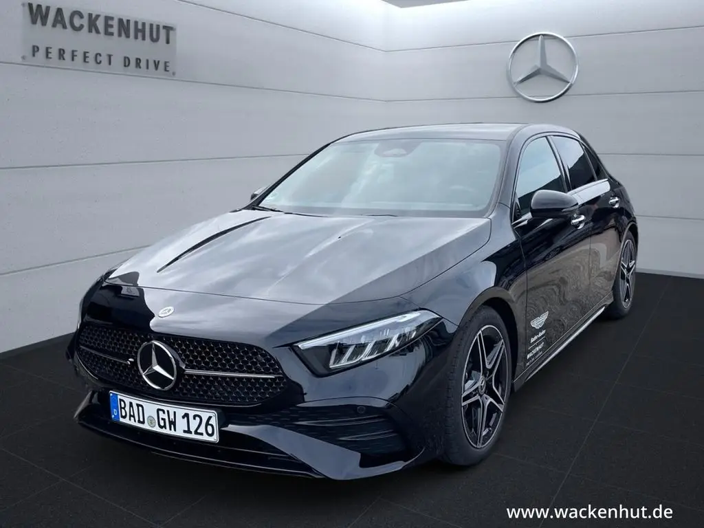 Photo 1 : Mercedes-benz Classe A 2023 Essence