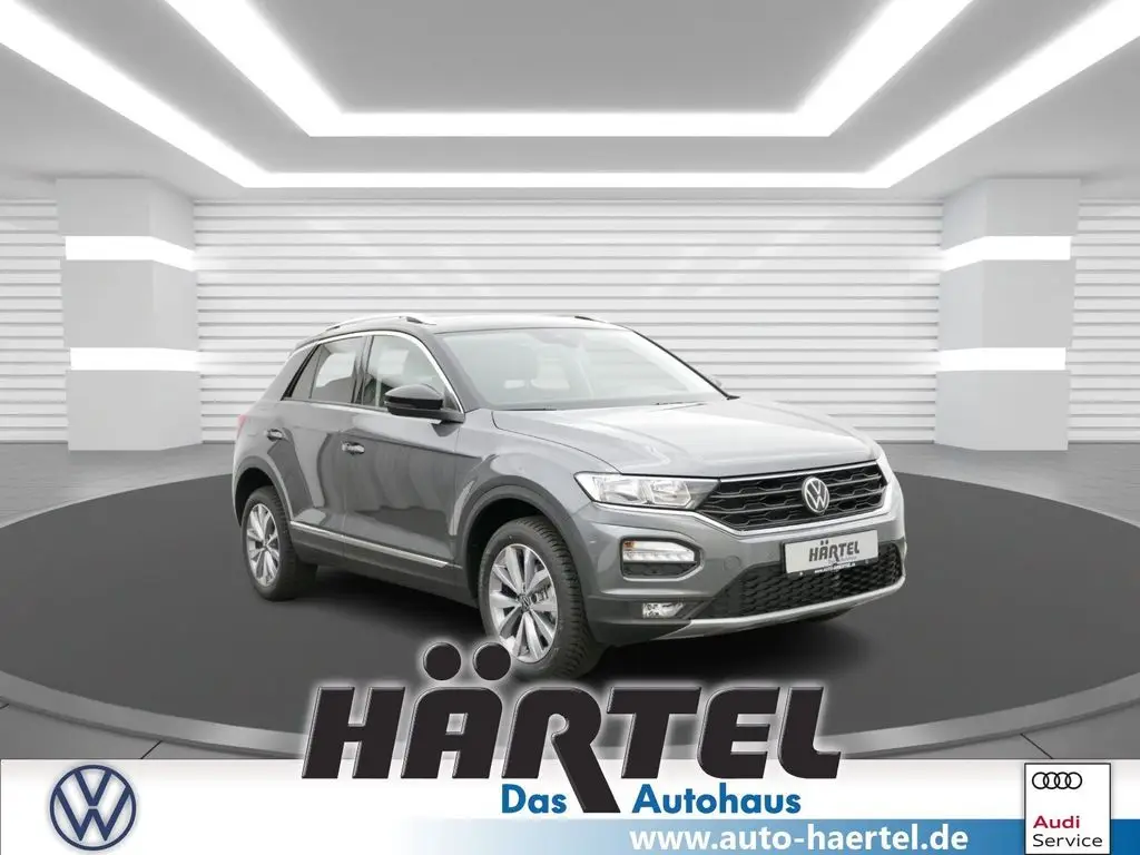 Photo 1 : Volkswagen T-roc 2020 Petrol