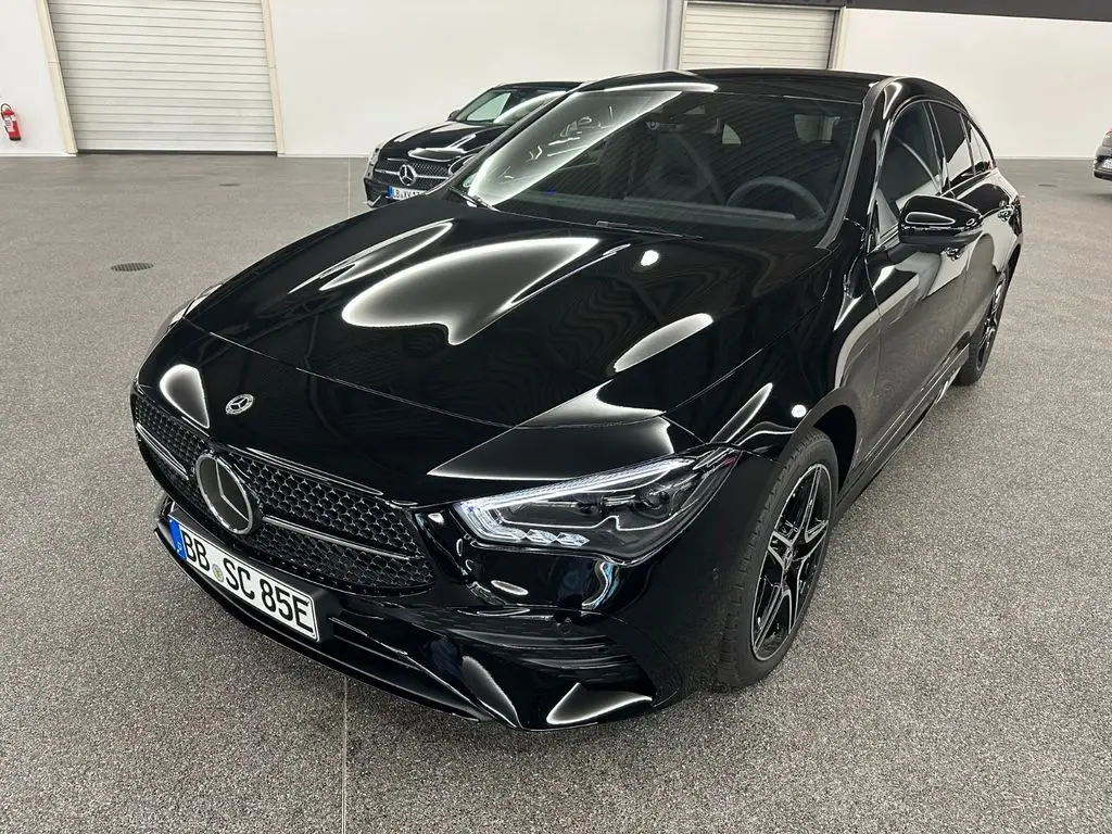 Photo 1 : Mercedes-benz Classe Cla 2023 Hybrid