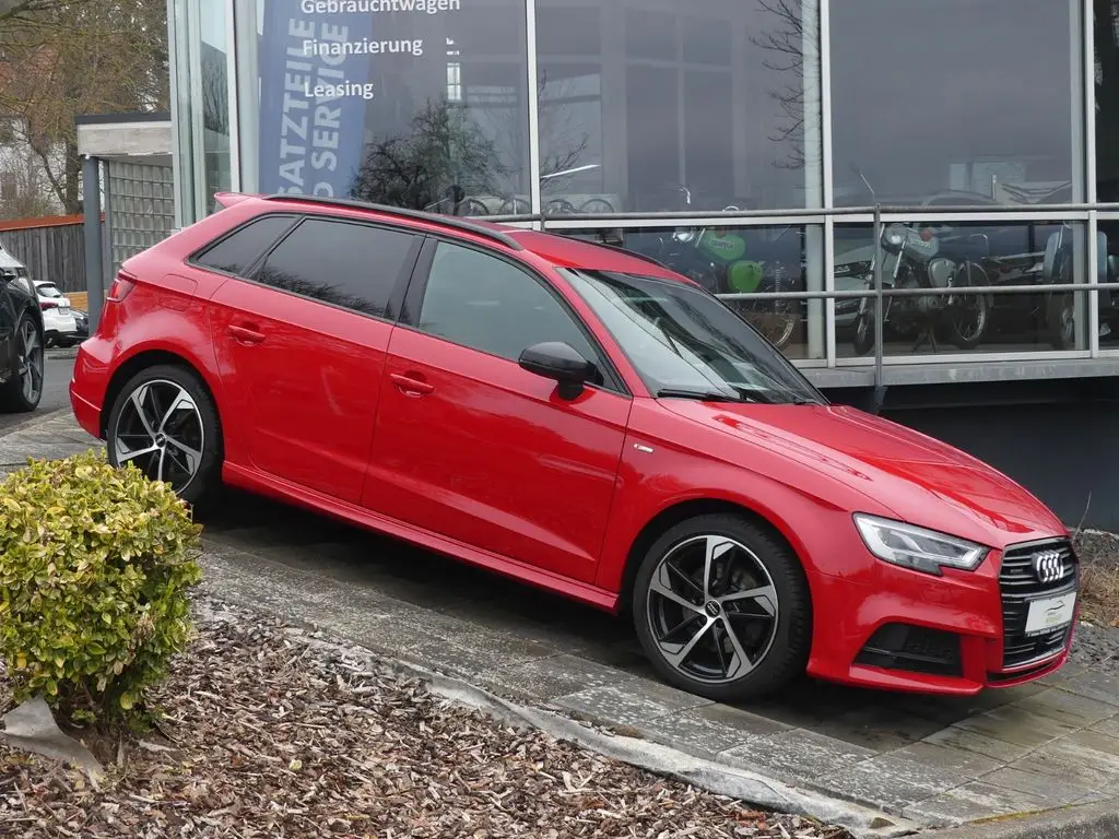 Photo 1 : Audi A3 2019 Diesel