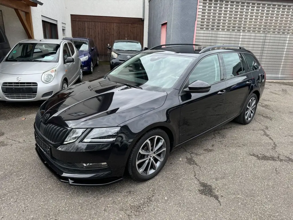 Photo 1 : Skoda Octavia 2017 Essence