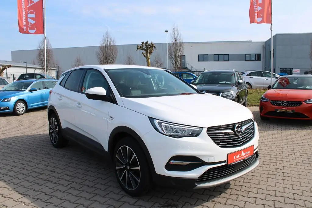 Photo 1 : Opel Grandland 2021 Petrol