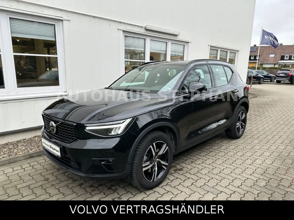 Photo 1 : Volvo Xc40 2023 Petrol