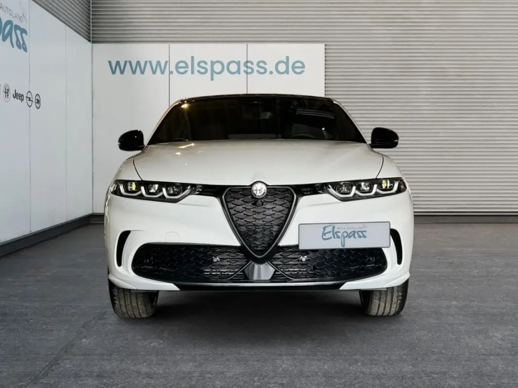 Photo 1 : Alfa Romeo Tonale 2024 Essence