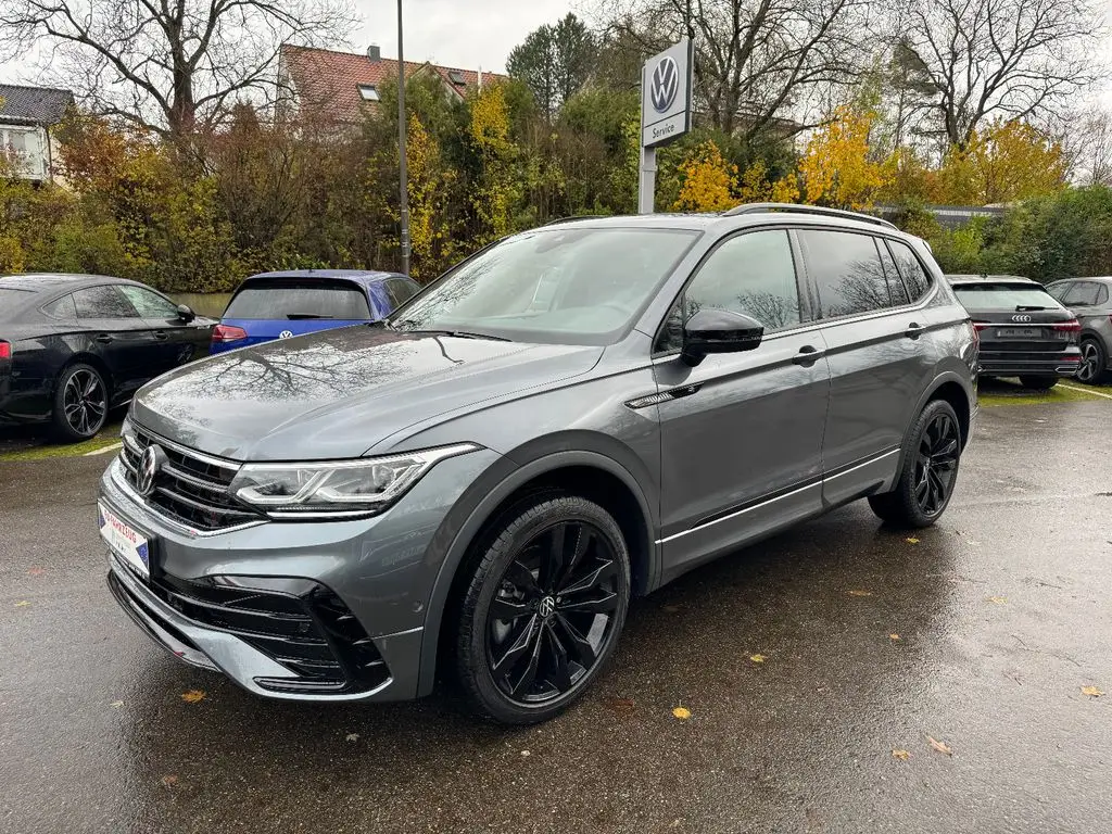 Photo 1 : Volkswagen Tiguan 2023 Petrol