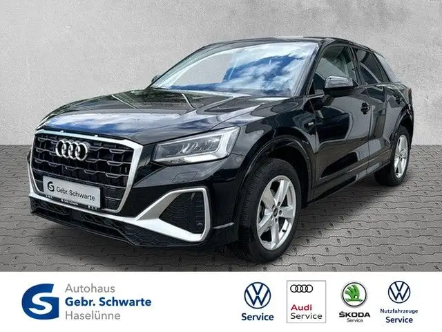 Photo 1 : Audi Q2 2023 Essence