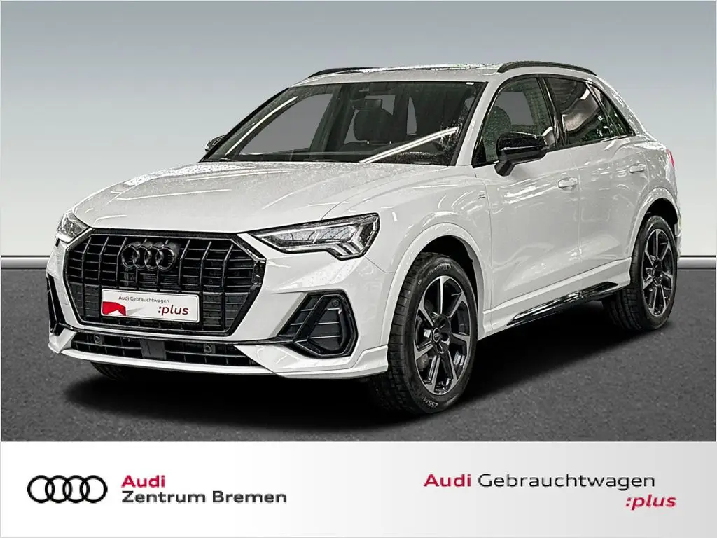 Photo 1 : Audi Q3 2023 Essence