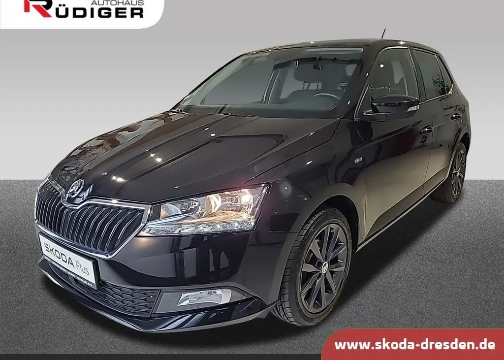 Photo 1 : Skoda Fabia 2019 Essence