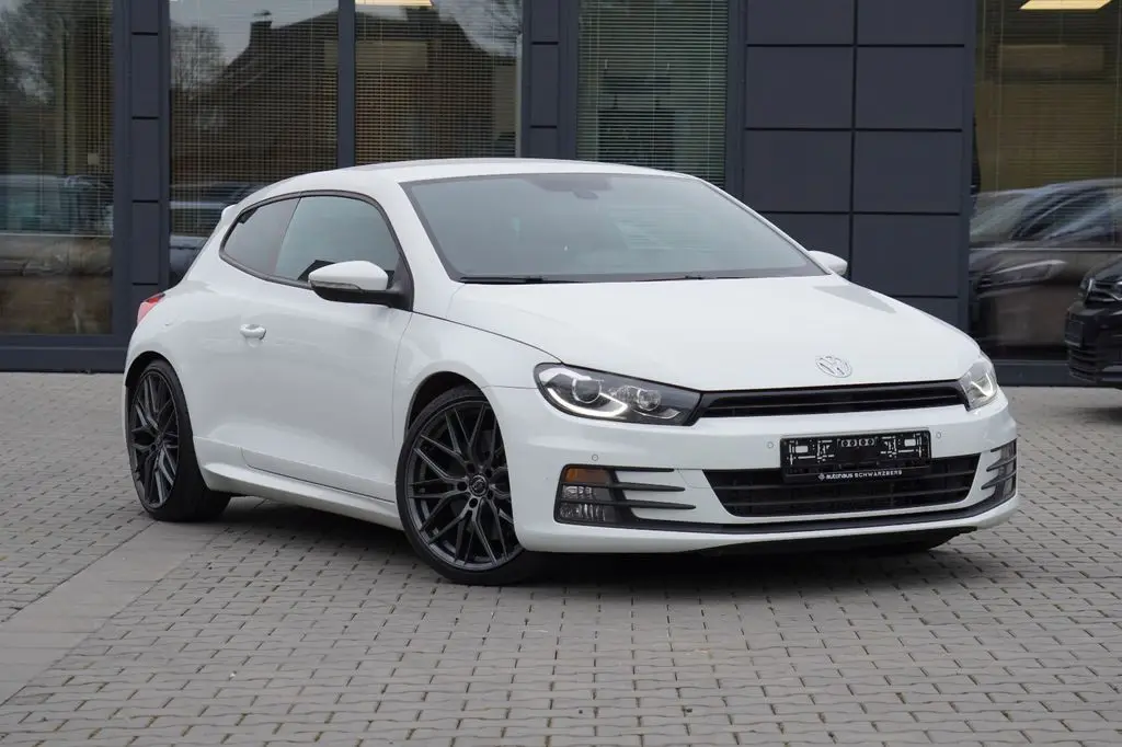 Photo 1 : Volkswagen Scirocco 2015 Petrol