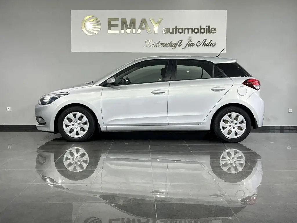 Photo 1 : Hyundai I20 2016 Petrol