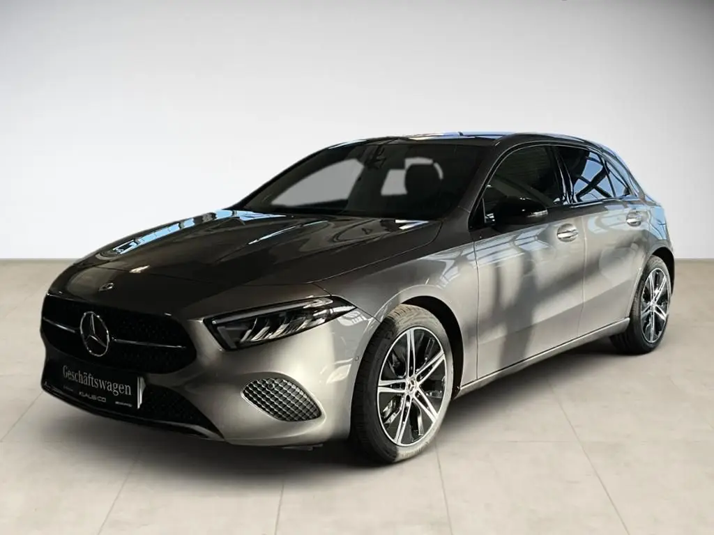 Photo 1 : Mercedes-benz Classe A 2024 Essence