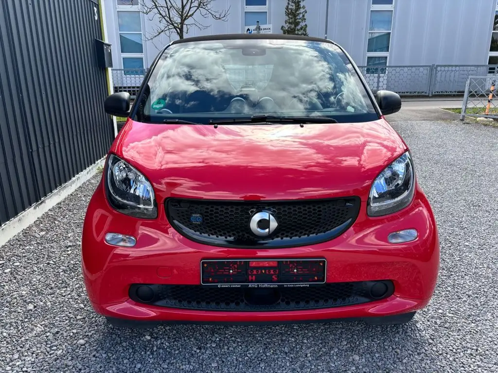 Photo 1 : Smart Fortwo 2019 Non renseigné