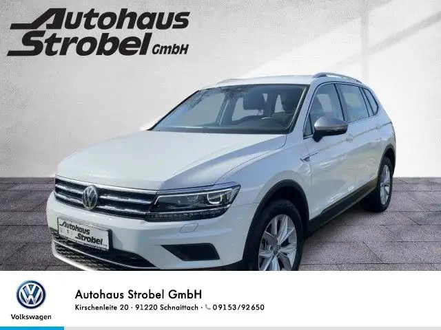 Photo 1 : Volkswagen Tiguan 2021 Petrol