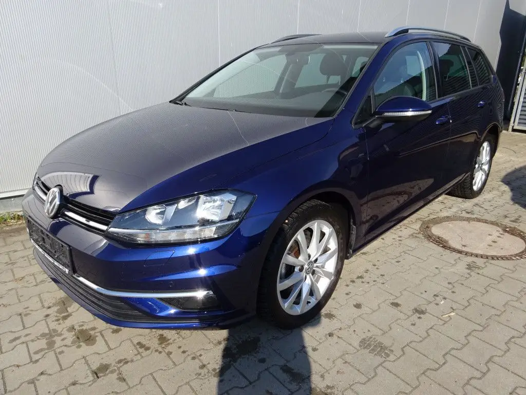 Photo 1 : Volkswagen Golf 2019 Essence