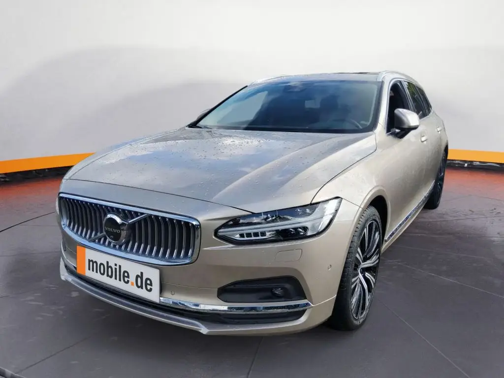 Photo 1 : Volvo V90 2023 Diesel