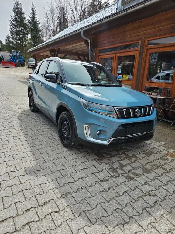 Photo 1 : Suzuki Vitara 2023 Petrol