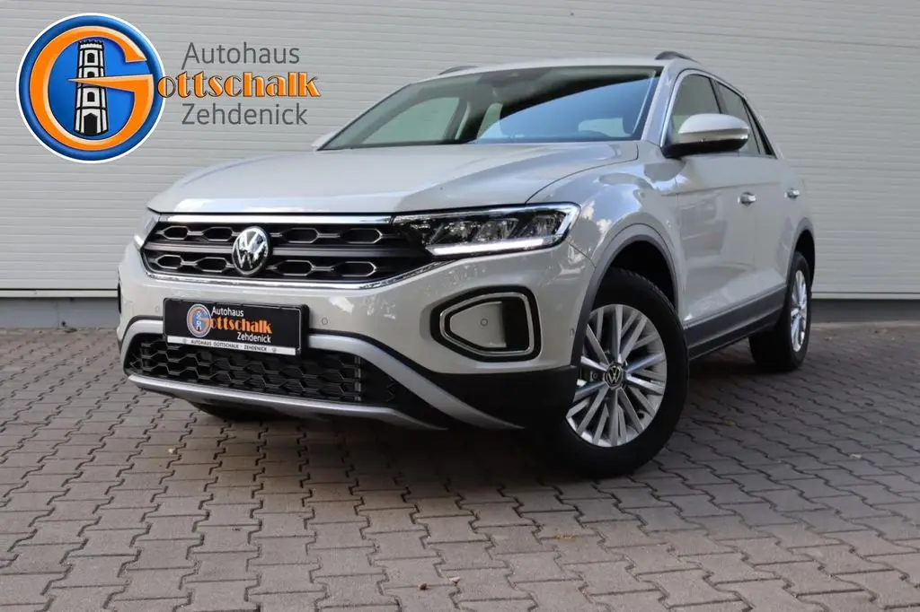 Photo 1 : Volkswagen T-roc 2022 Petrol