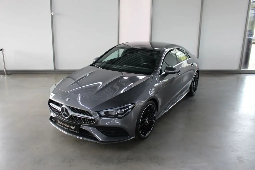 Photo 1 : Mercedes-benz Classe Cla 2022 Essence